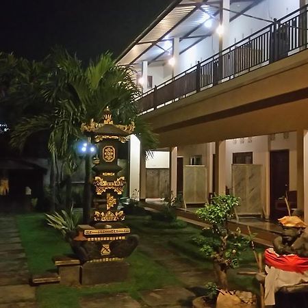 Puji Homestay ماتارام المظهر الخارجي الصورة