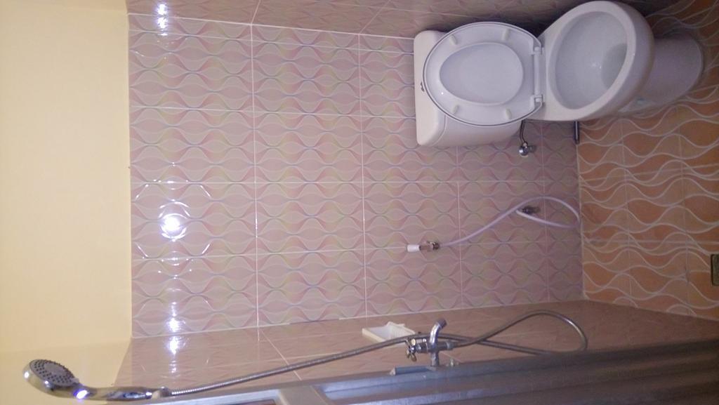 Puji Homestay ماتارام المظهر الخارجي الصورة
