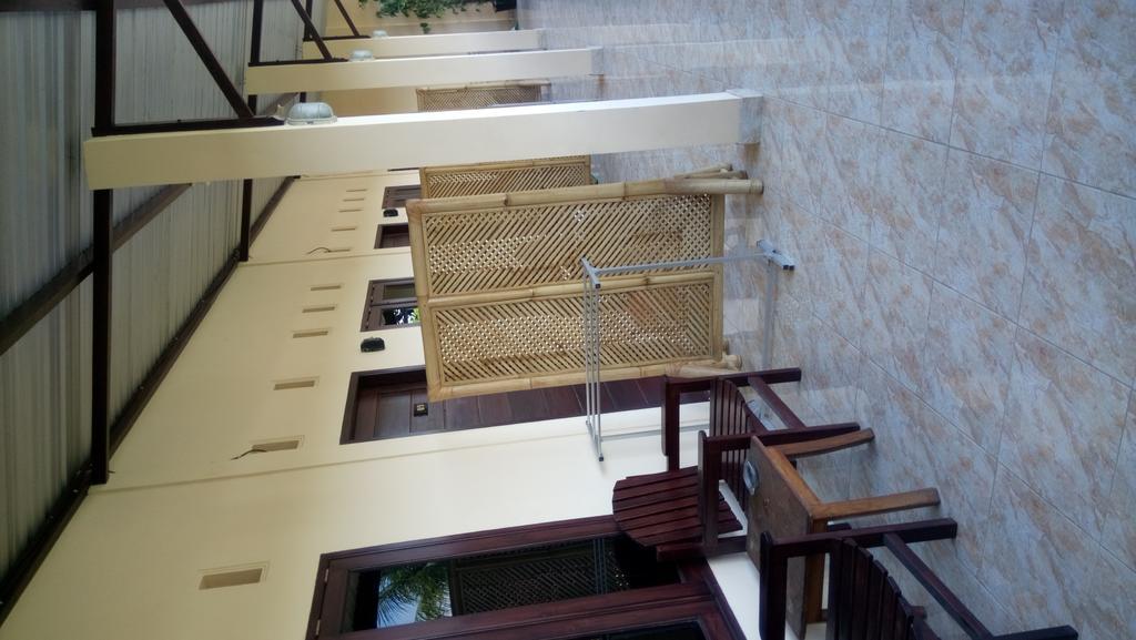 Puji Homestay ماتارام المظهر الخارجي الصورة
