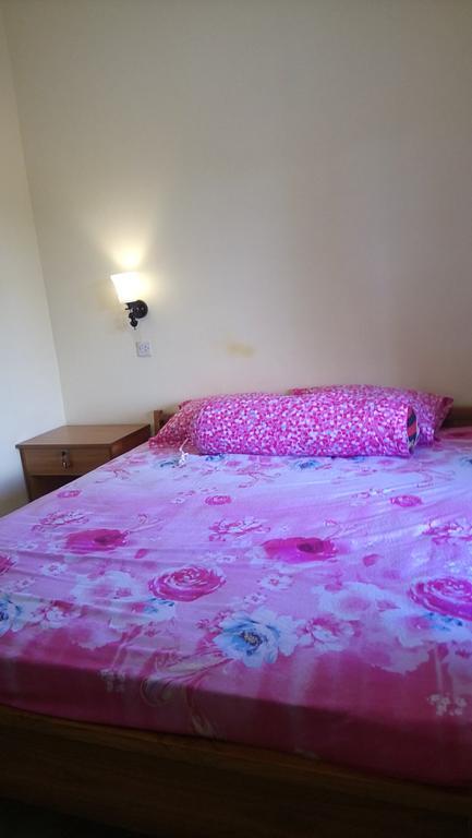 Puji Homestay ماتارام المظهر الخارجي الصورة
