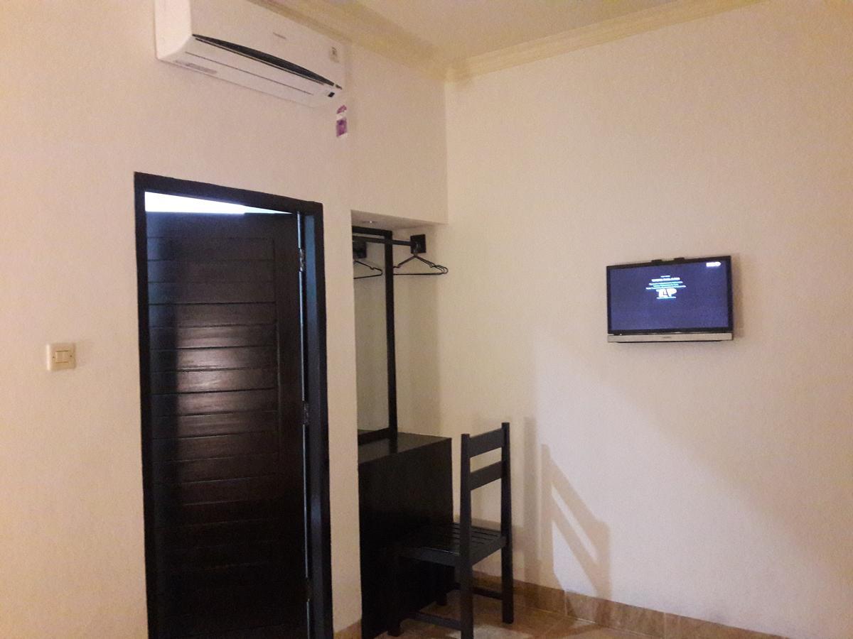 Puji Homestay ماتارام المظهر الخارجي الصورة
