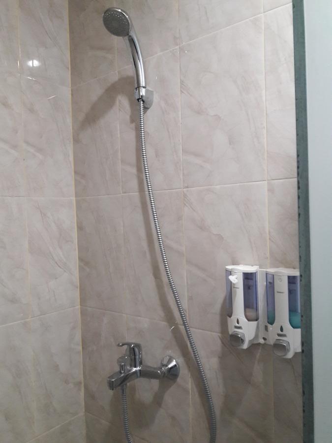 Puji Homestay ماتارام المظهر الخارجي الصورة
